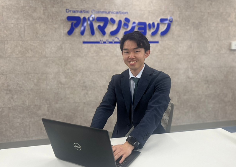 木賊　圭哉